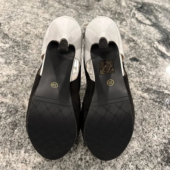 8 Get More Beauty Black and White Stiletto Peep Toe Pumps - Picture 4 of 9